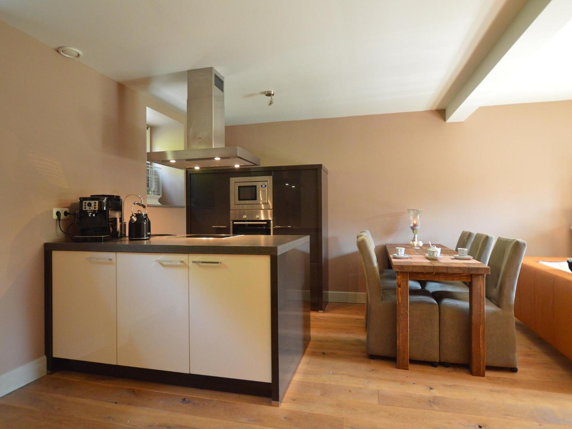 Stunning Holiday Home Near Forest In Slenaken Eksteriør billede