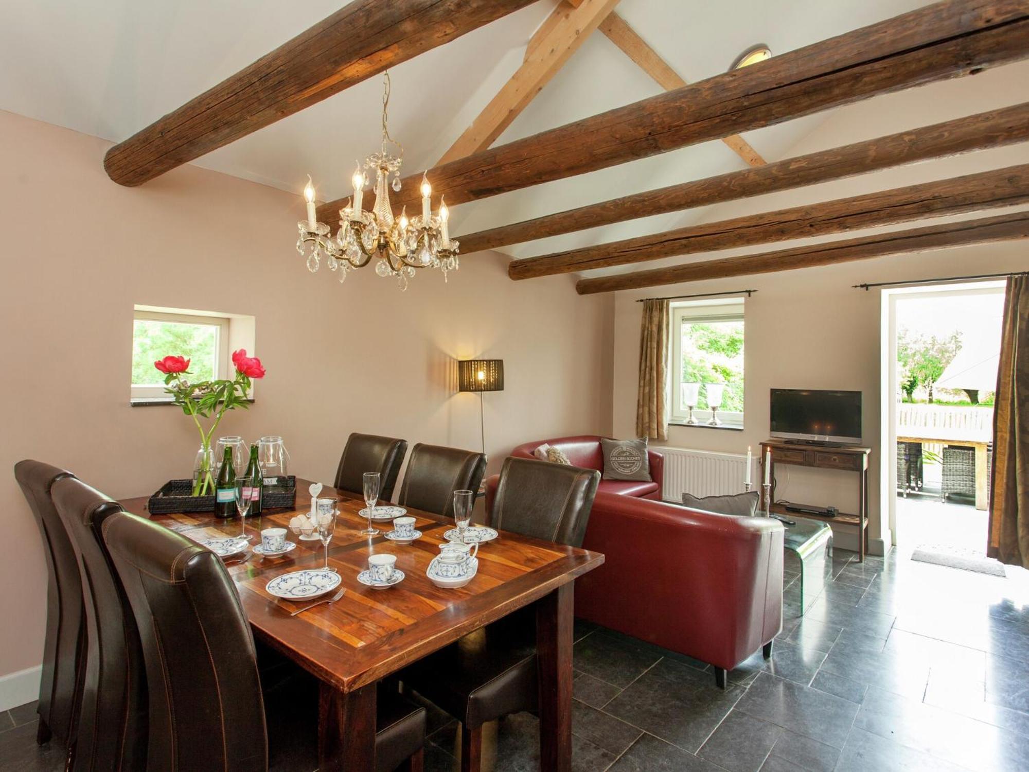 Stunning Holiday Home Near Forest In Slenaken Eksteriør billede